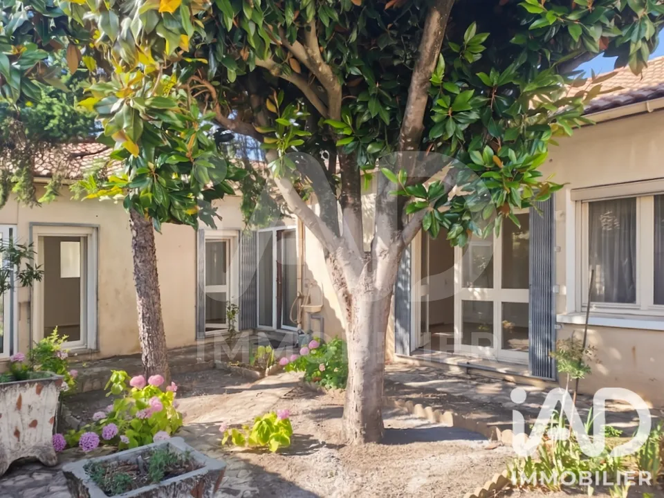 Villa i Nimes, Gard - foto 1
