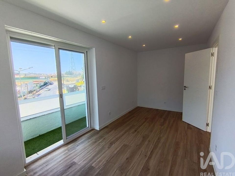 Apartamento en Odivelas, Lisbon - foto 1