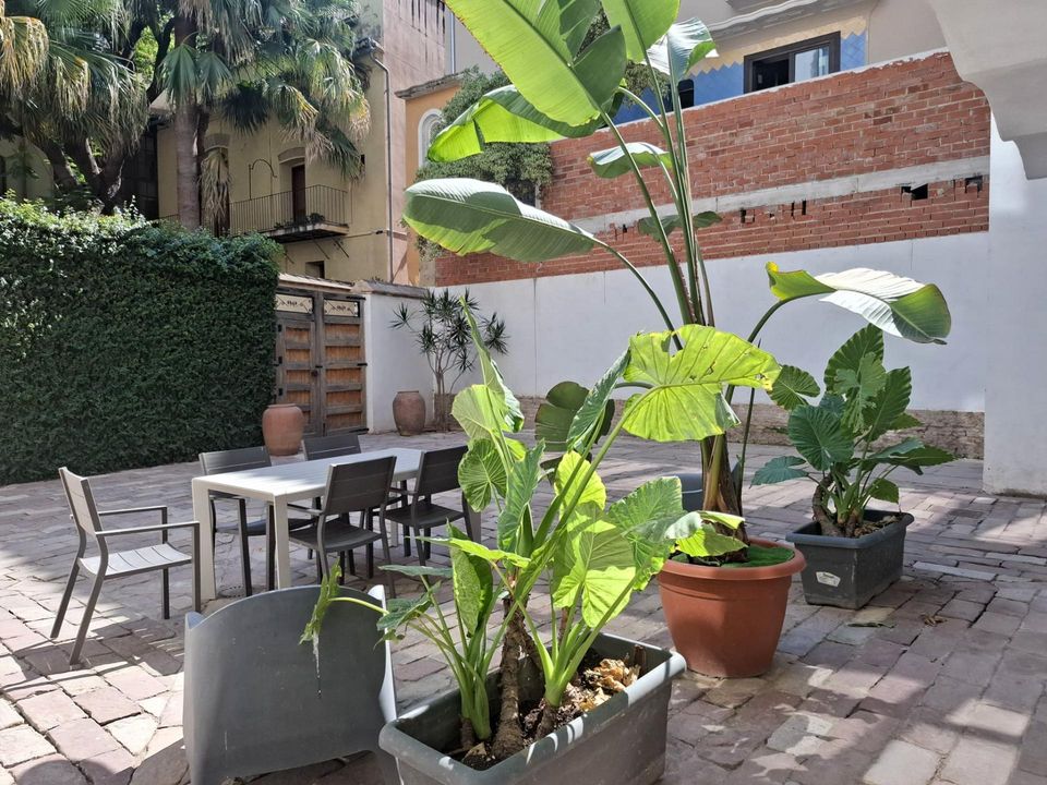 Erhvervsejendom i Valencia, Valencia - foto 2