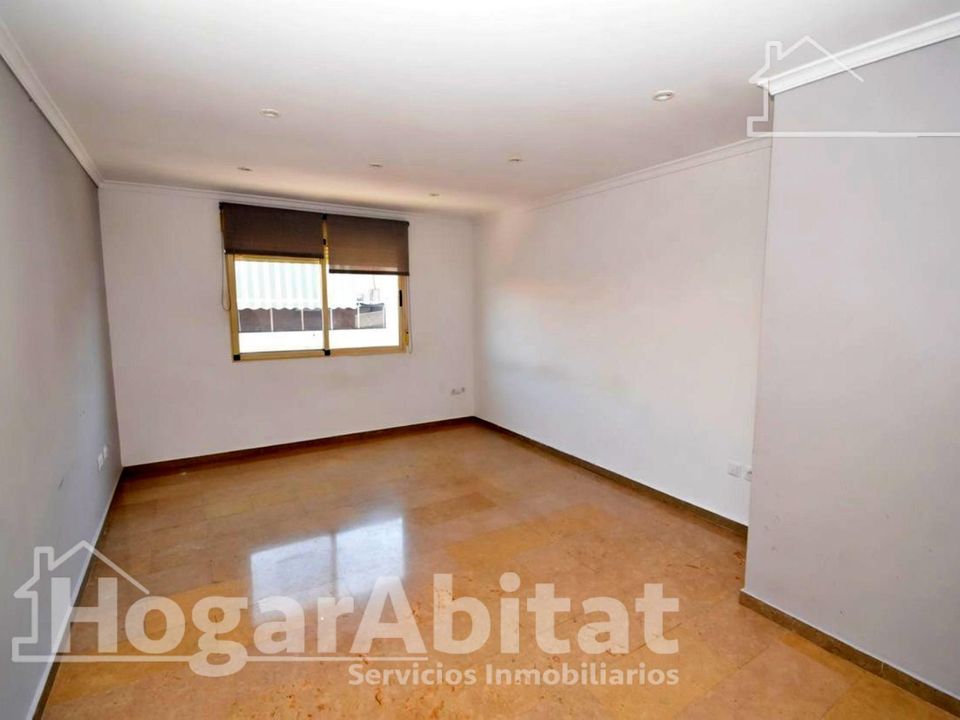 Apartamento em Llauri, Valencia - foto 3