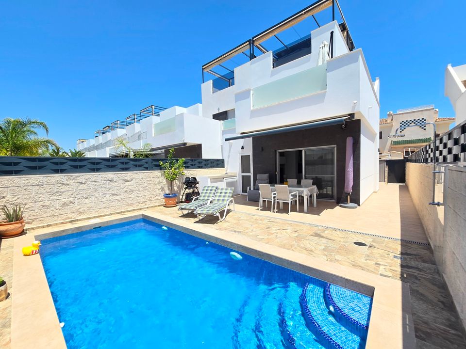 Villa i Ciudad Quesada, Alicante - foto 1