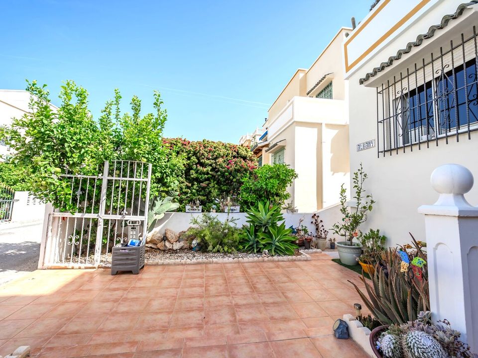 Casa unifamiliar a Los Altos, Alicante - foto 5