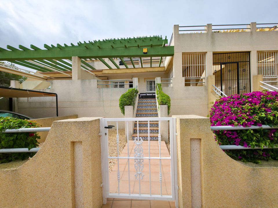 Lejlighed i Villamartin, Alicante - foto 1