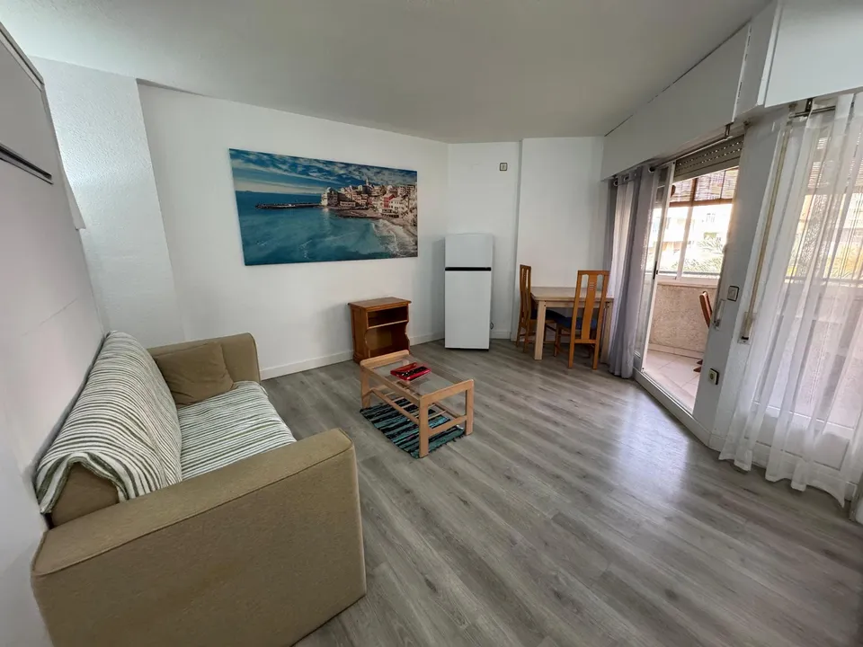 Apartamento en Torrevieja, Alicante - foto 1