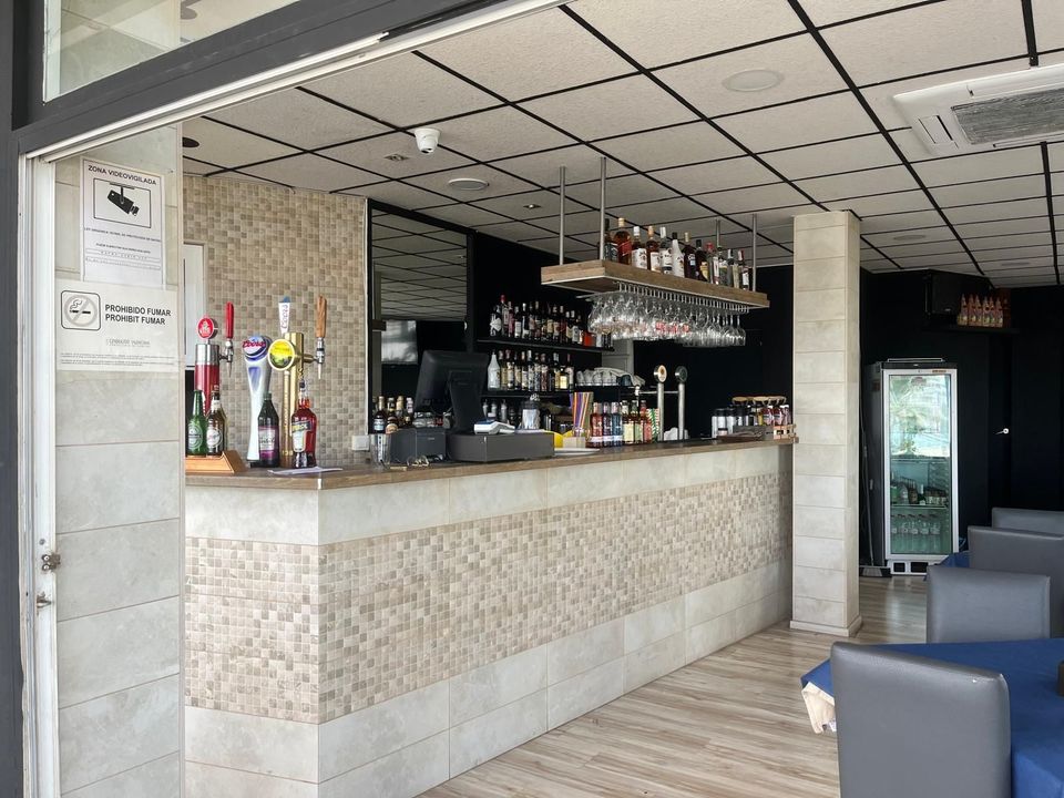 L'establiment comercial a Albir, Alicante - foto 3