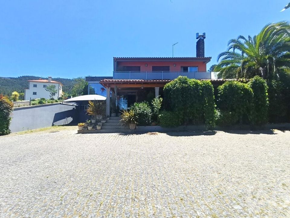Casa de pueblo en Viana do Castelo, Viana do Castelo - foto 2