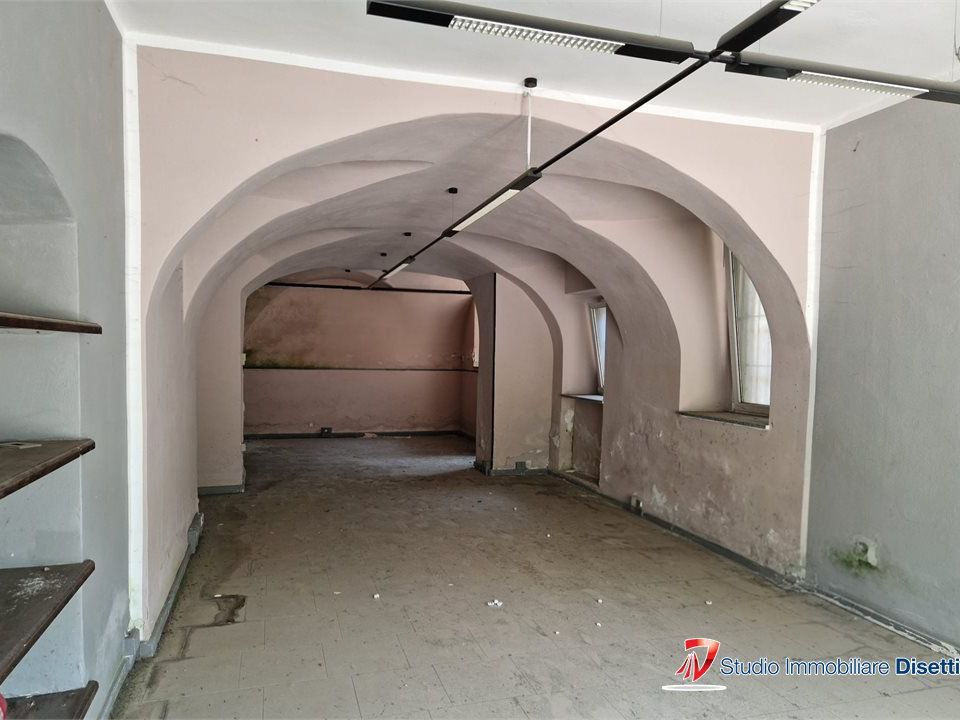 L'establiment comercial a Niardo, Brescia - foto 3