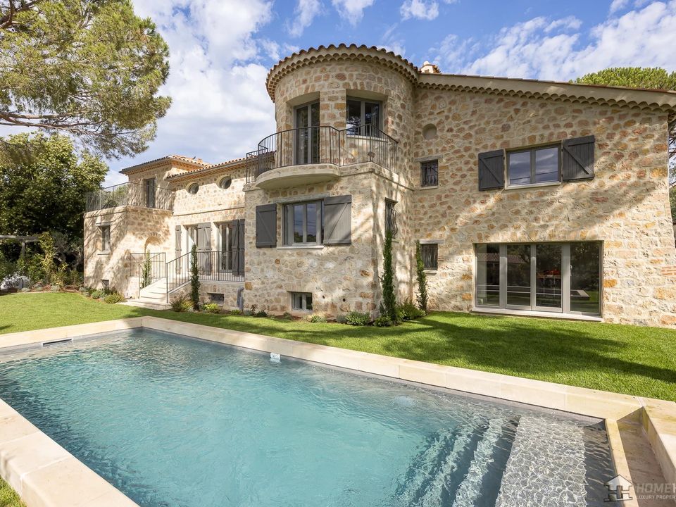 Villa i Antibes, Alpes-Maritimes - foto 1