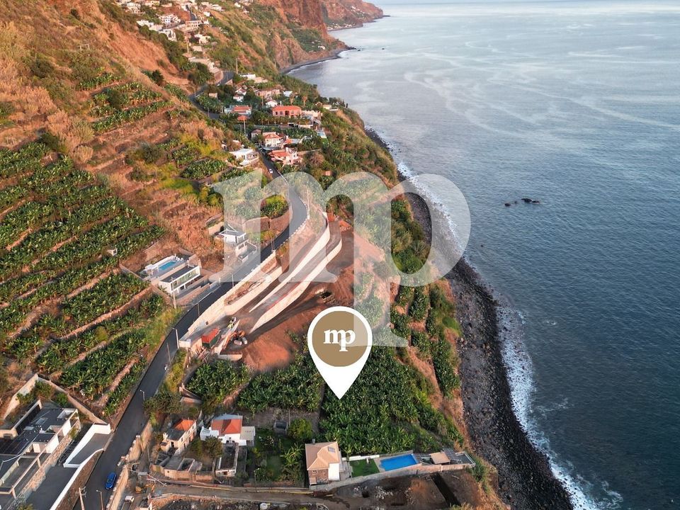 Grond in Arco da Calheta, Madeira - foto 3