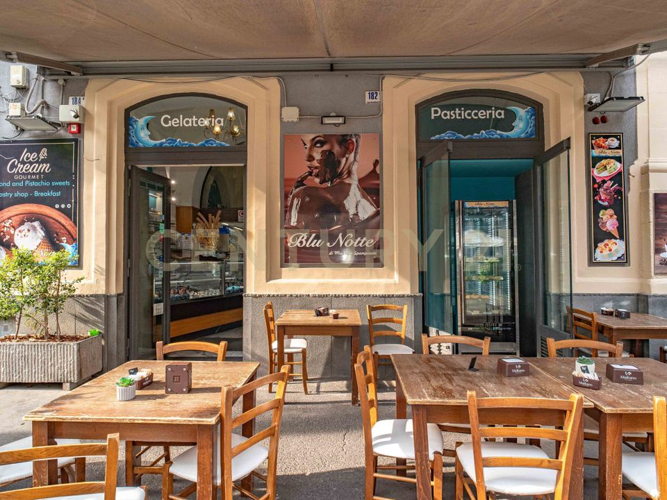 Erhvervsejendom i Catania, Catania - foto 1