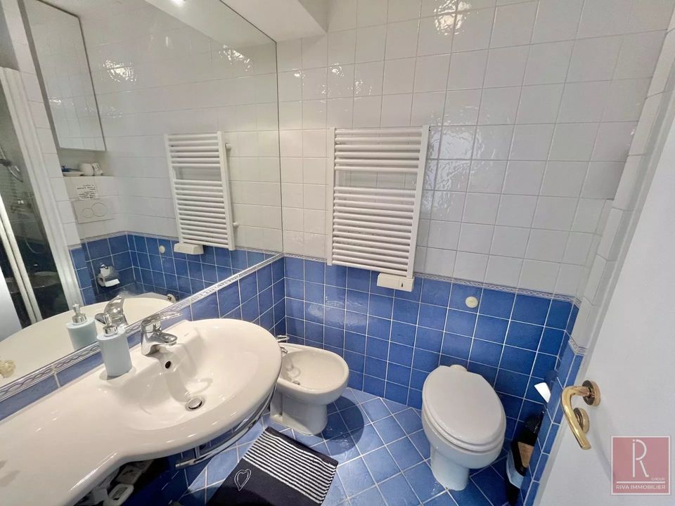 Apartment in Cannes, Alpes-Maritimes - photo 3