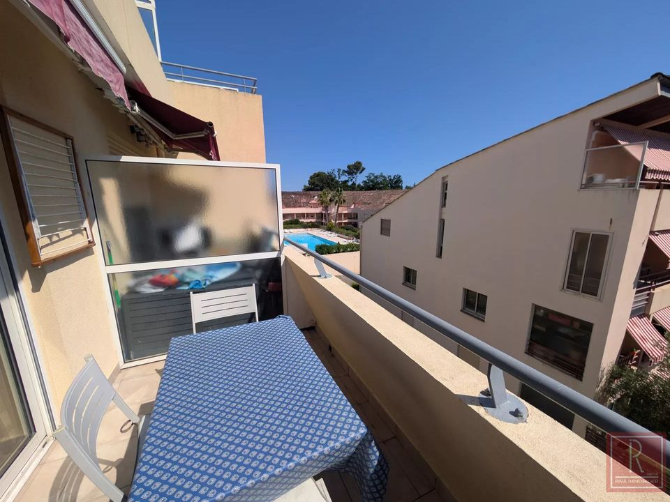 Apartamento en Villeneuve-Loubet, Alpes-Maritimes - foto 2