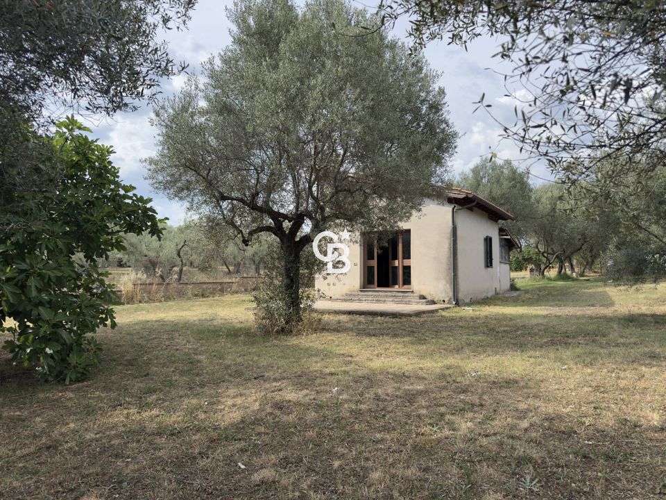 Villa in Vetralla, Viterbo - foto 1