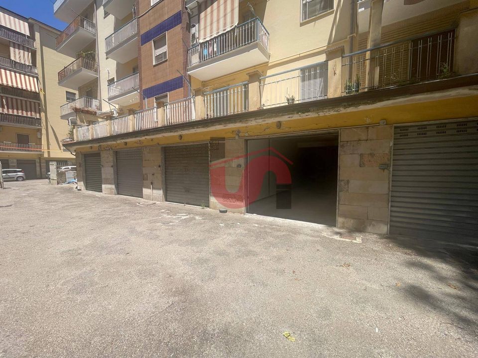 Parkeringsplass i Benevento, Benevento - bilde 5