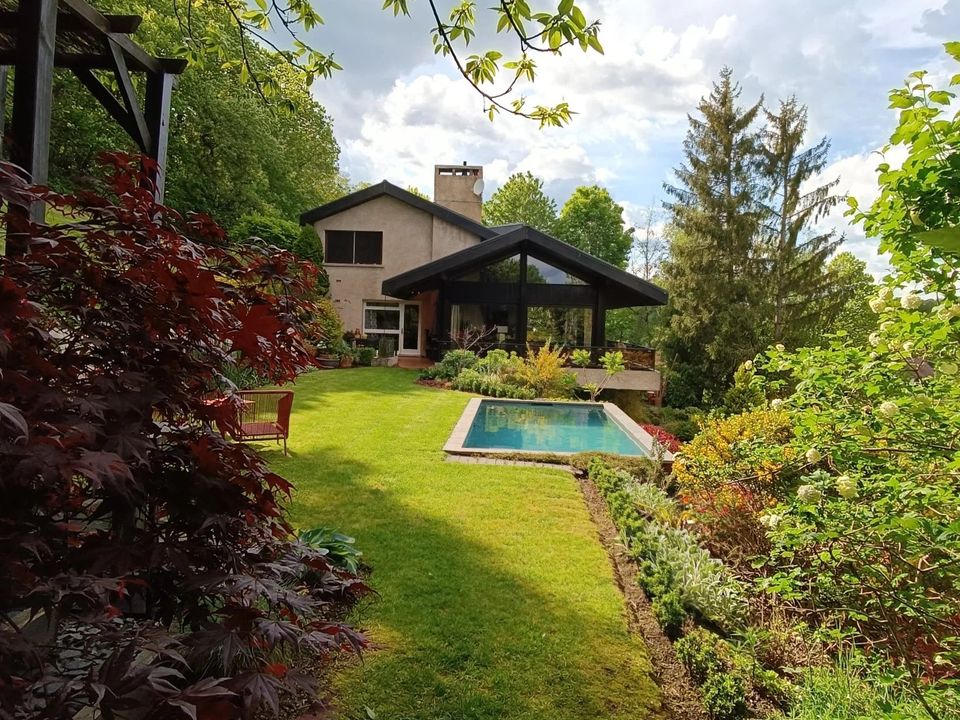 Villa en Le Creusot, Saone-et-Loire - foto 1