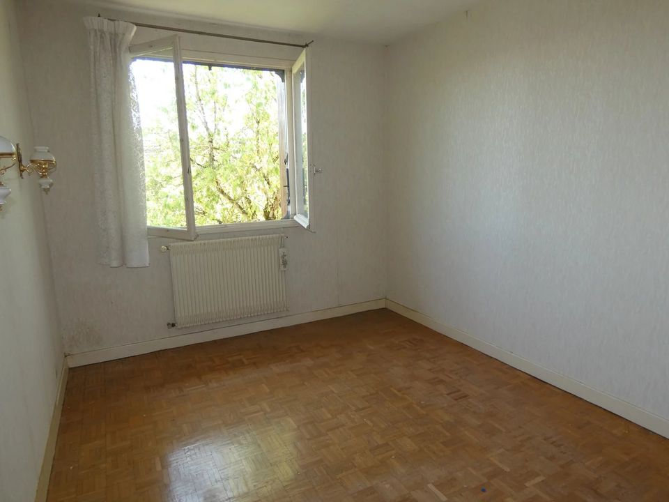 Villa en Le Creusot, Saone-et-Loire - foto 3