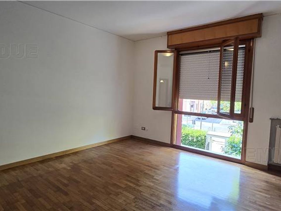 Apartamento en Mirandola, Modena - foto 4