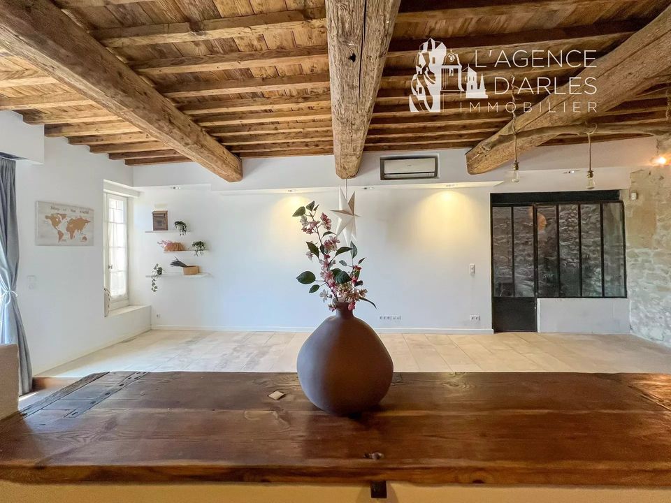 Byhus i Arles, Bouches-du-Rhone - foto 1