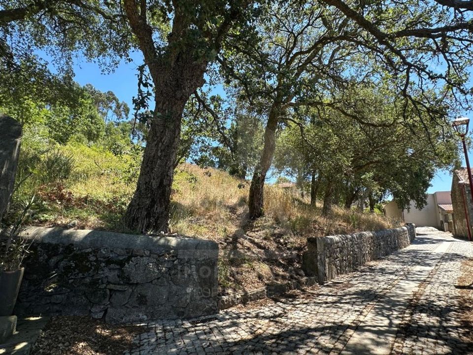 Terra em Terroso, Porto - foto 1