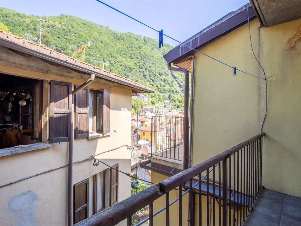 Casa adossada a Argegno, Como - foto 4
