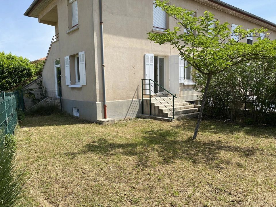 Lejlighed i Gardanne, Bouches-du-Rhone - foto 1