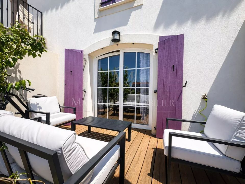 Villa a Aigues-Mortes, Gard - foto 1
