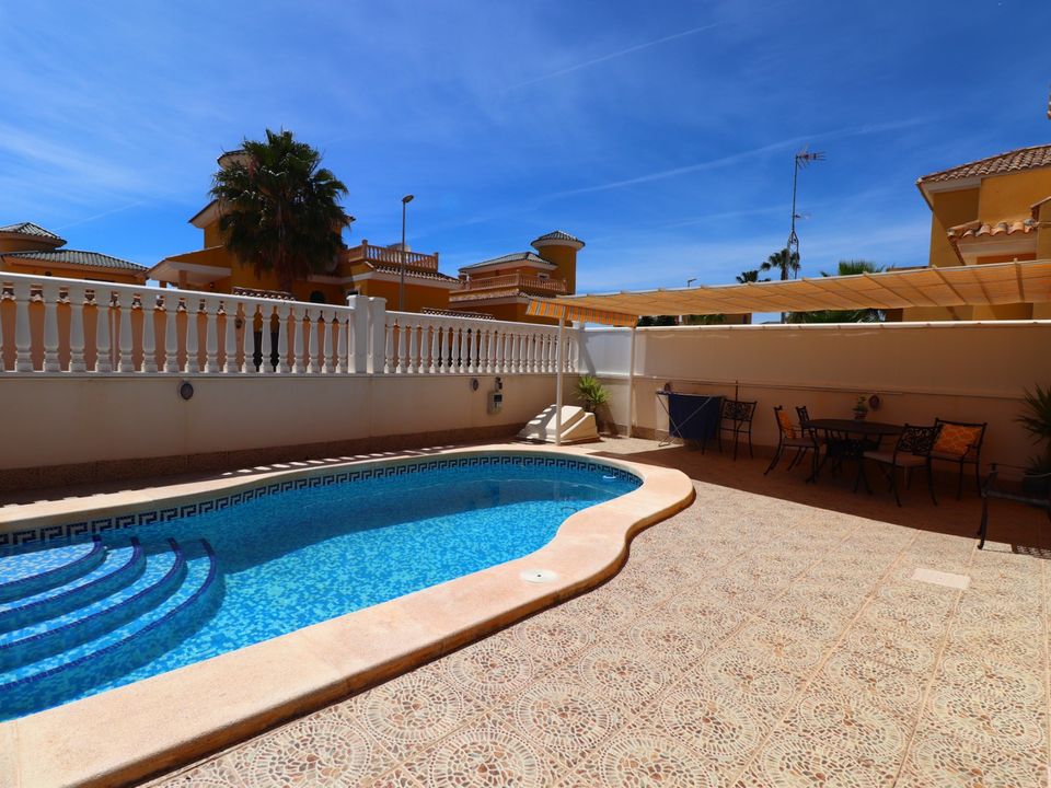 Villa a El Campello, Alicante - foto 2