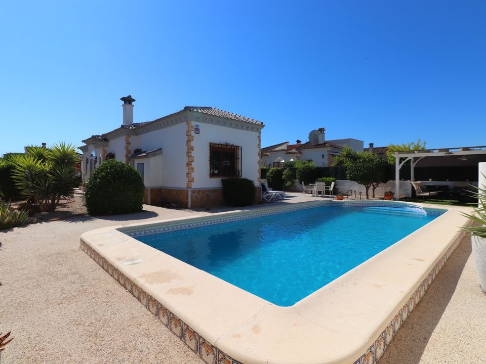 Villa a El Campello, Alicante - foto 1