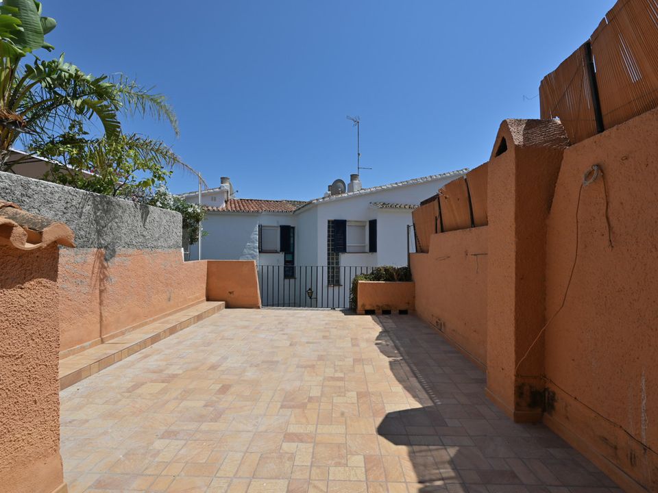 Lejlighed i Calahonda, Malaga - foto 1