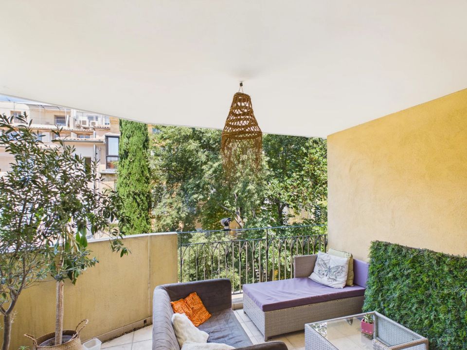Villa i Aix-en-Provence, Bouches-du-Rhone - foto 1