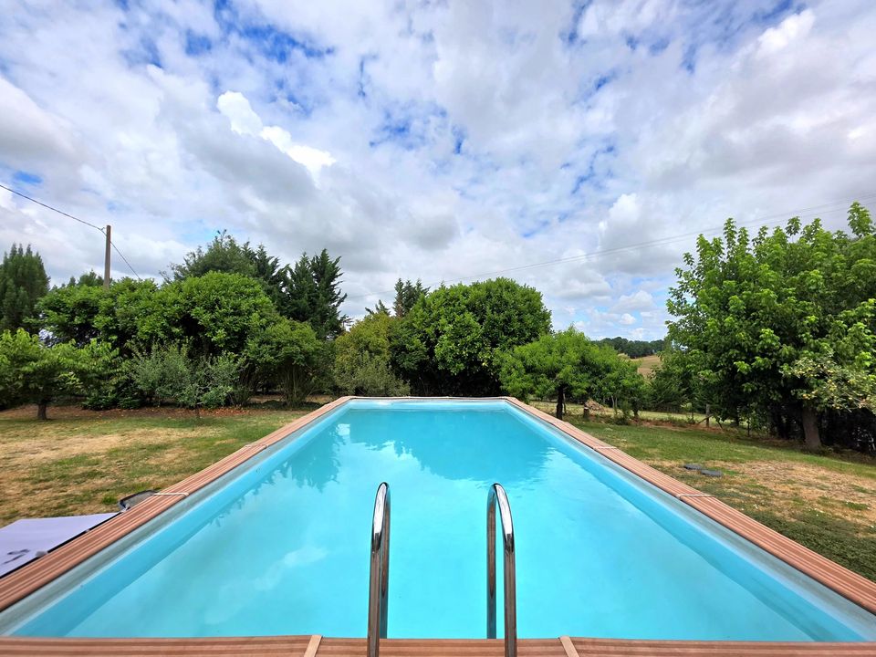 Villa in Lauzun, Lot-et-Garonne - foto 2