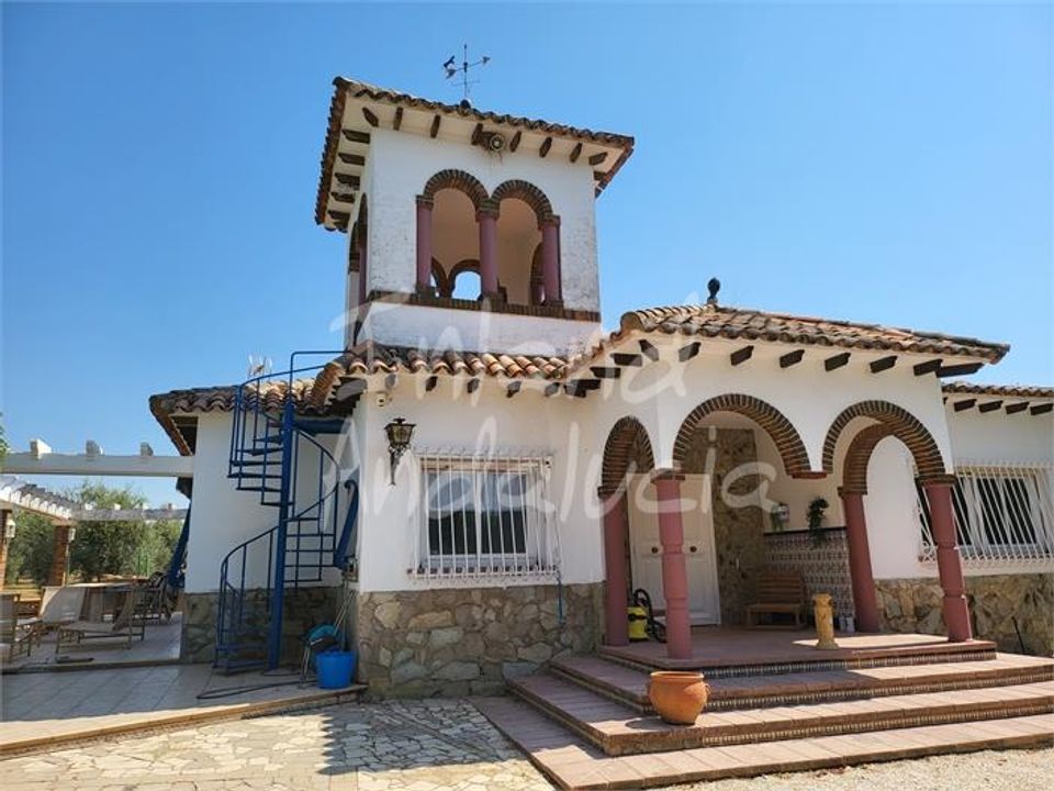 Villa a Puente Genil, Cordoba - foto 1