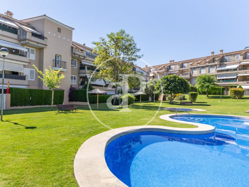 Penthouse in Betera, Valencia - photo 1