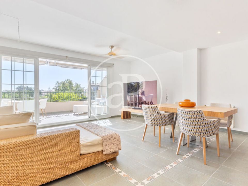 Penthouse in Betera, Valencia - photo 3