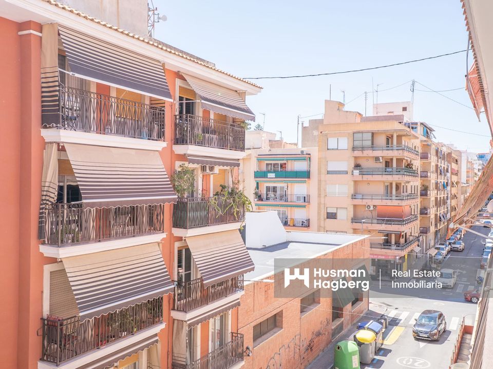 Lejlighed i Villajoyosa, Alicante - foto 3
