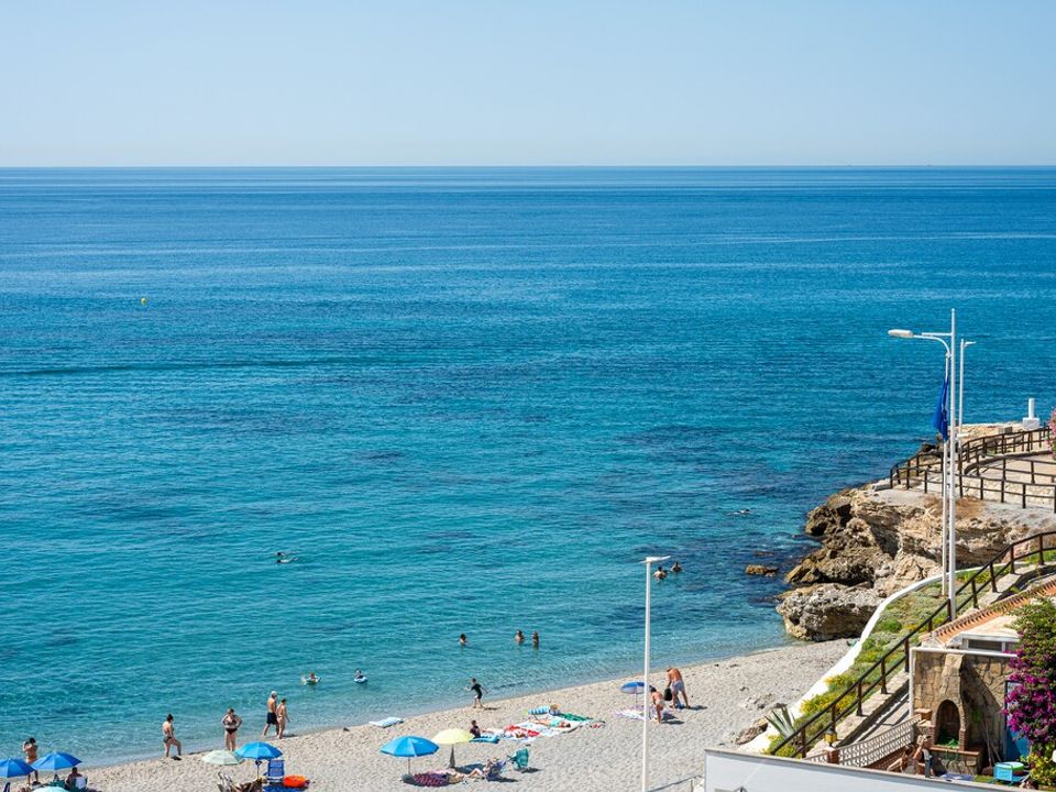 Lejlighed i Nerja, Malaga - foto 1