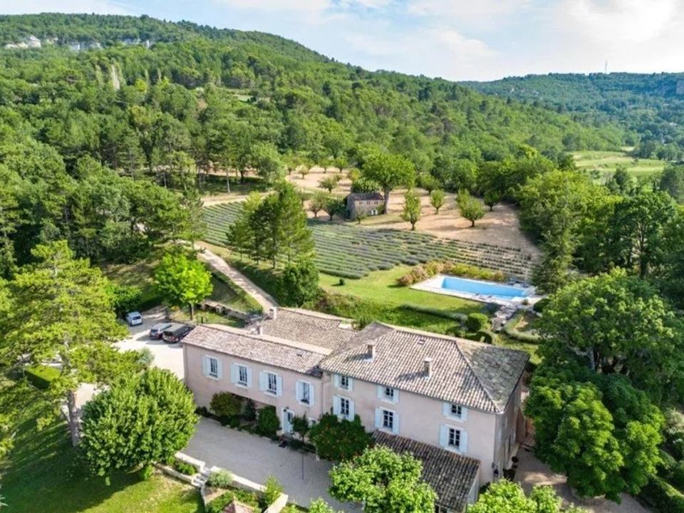 Villa i Apt, Vaucluse - bilde 1