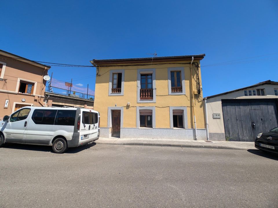 Villa en Artosa (Langreo), Asturias - foto 2