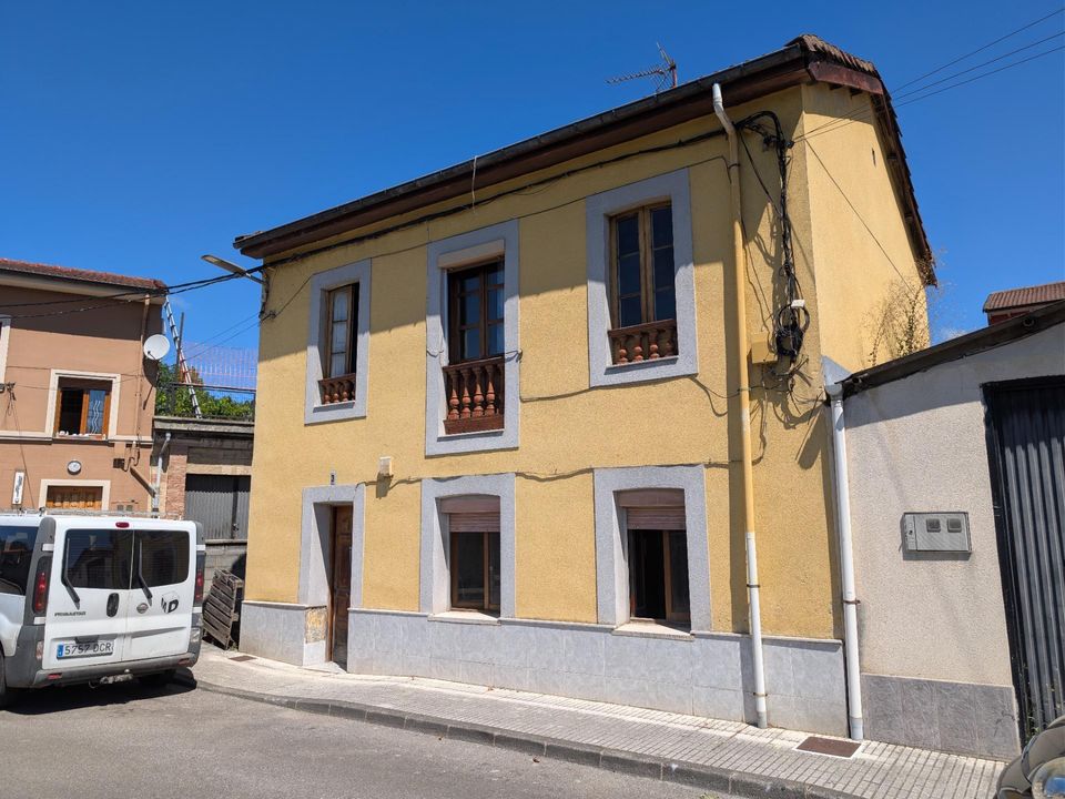Villa en Artosa (Langreo), Asturias - foto 3