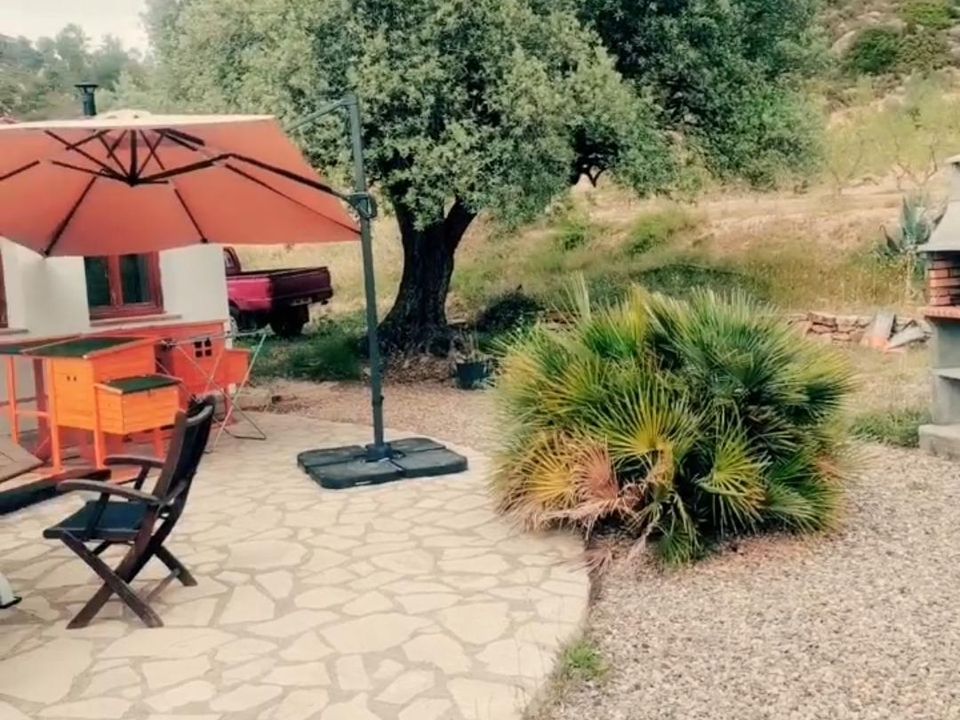 Villa en Flix, Tarragona - foto 2