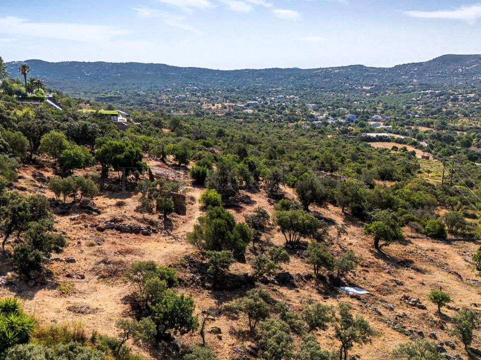 Helårsgrund i Loule, Faro - foto 1