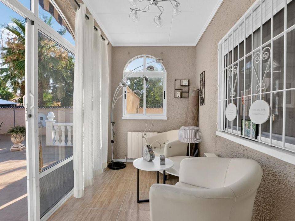 Villa in Torrevieja, Alicante - foto 3