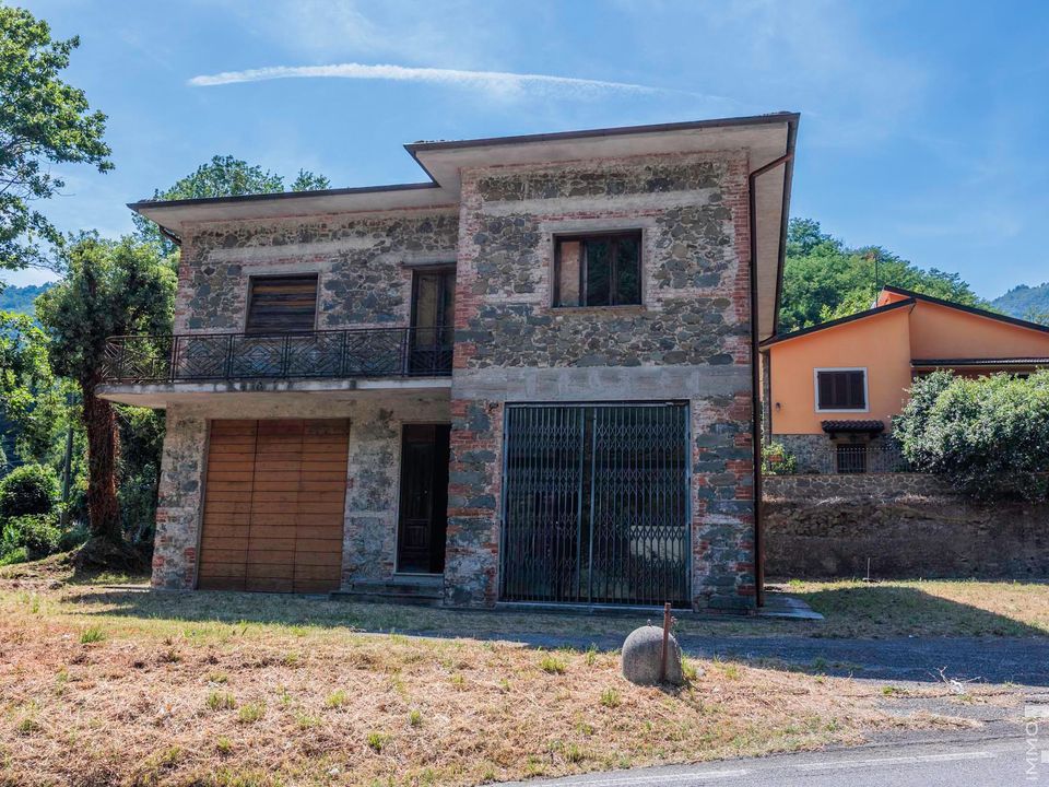 Herregård i Villa Basilica, Lucca - bilde 2