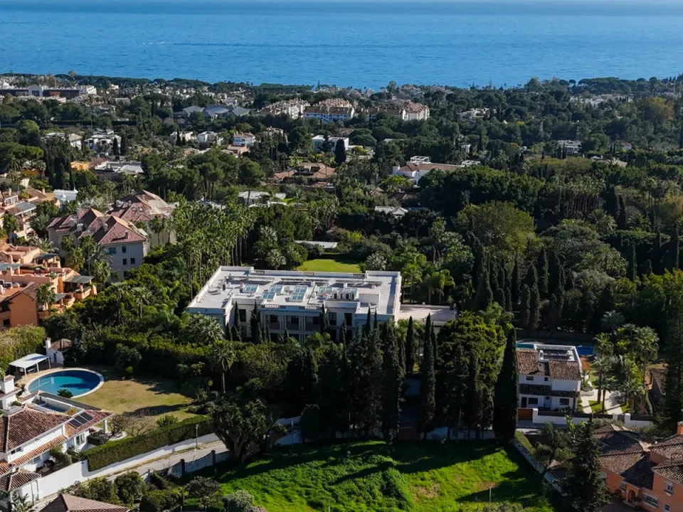 Helårsgrund i Marbella, Malaga - foto 2