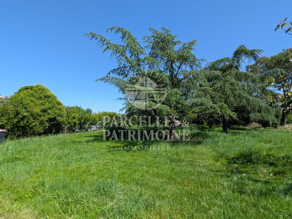 Terra em Villate, Haute-Garonne - foto 1