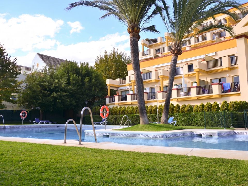 Lejlighed i Elviria, Malaga - foto 2