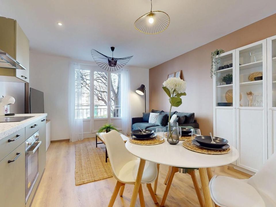 Apartment in Grenoble, Isere - photo 1