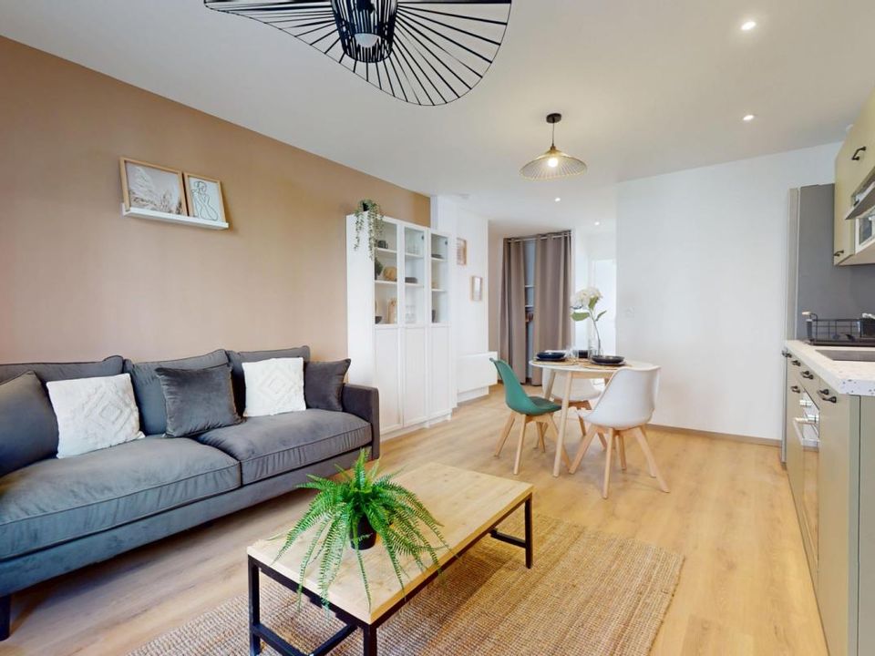 Apartment in Grenoble, Isere - photo 5