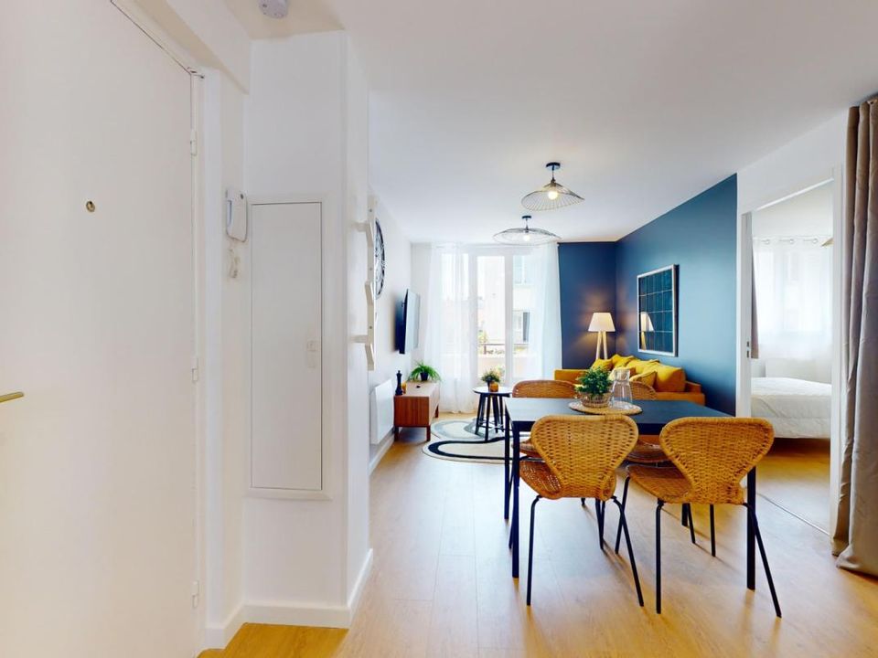 Apartment in Grenoble, Isere - photo 4