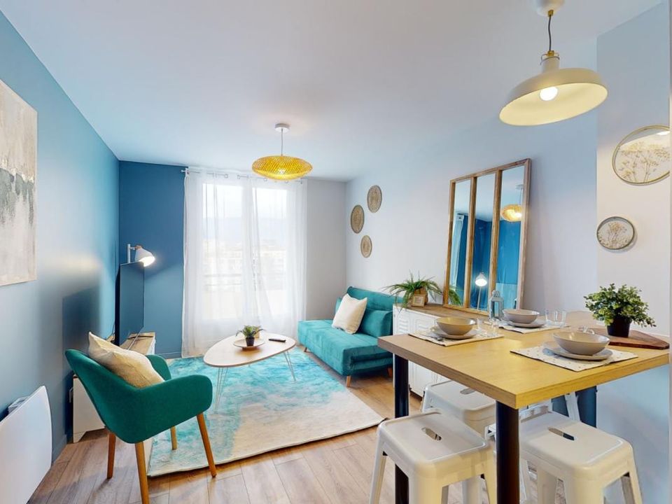 Apartment in Grenoble, Isere - photo 1